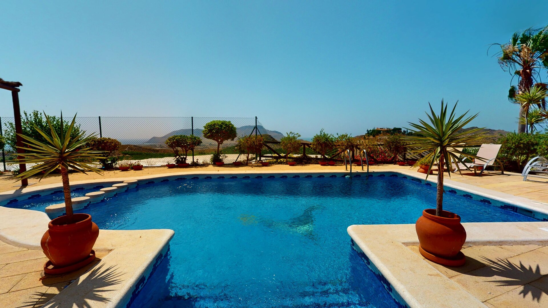 Chalet independiente de 5 Dormitorios en, Águilas - Image 11