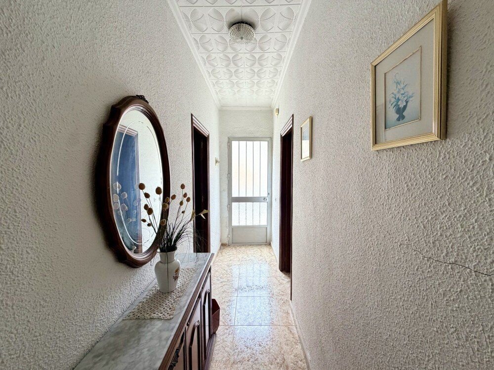 6-Bedroom Apartment in Torrevieja, Torrevieja - Image 21