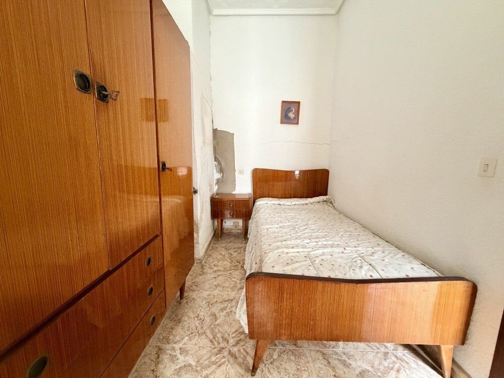 6-Bedroom Apartment in Torrevieja, Torrevieja - Image 22