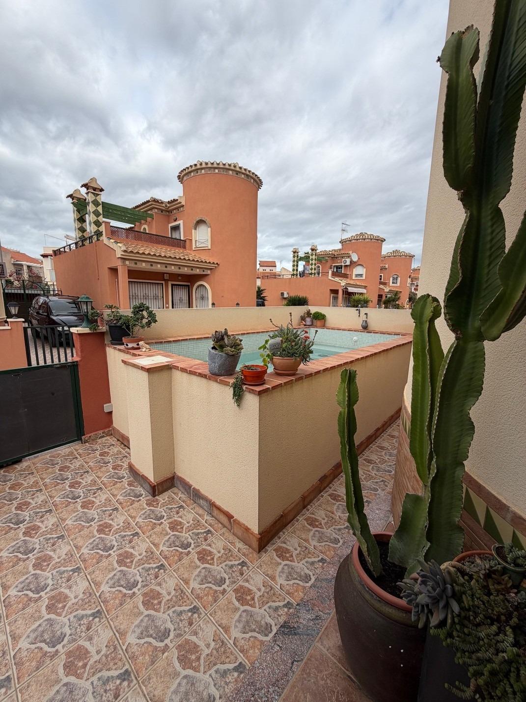 3-Zimmer Villa in Playa Flamenca, Orihuela Costa - Image 3