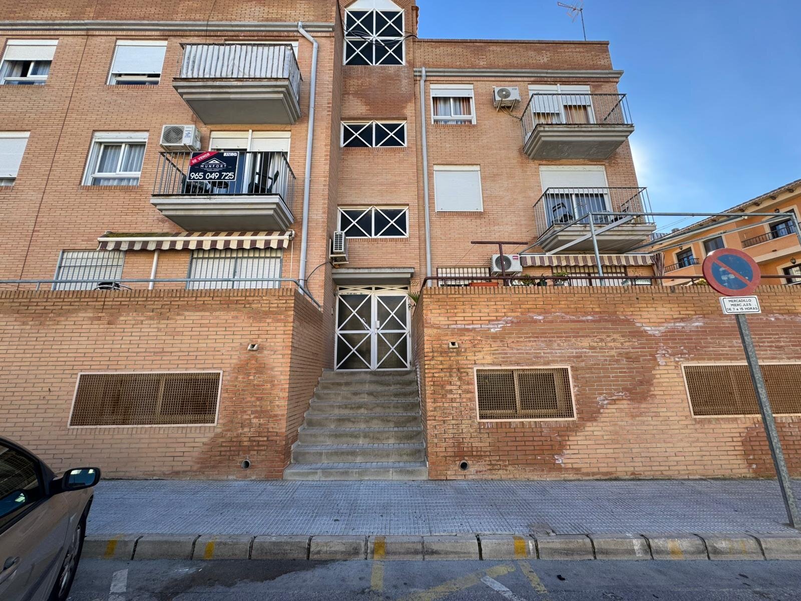 3-Bedroom Apartment in Pueblo 9, San Miguel de Salinas - Image 31