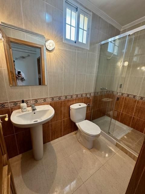 4-Bedroom Bungalow in  Orihuela Costa | Sunny Casas - Cos... - Image 7