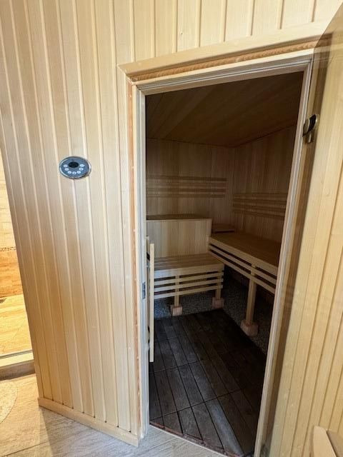 4-Bedroom Bungalow in  Orihuela Costa | Sunny Casas - Cos... - Image 8