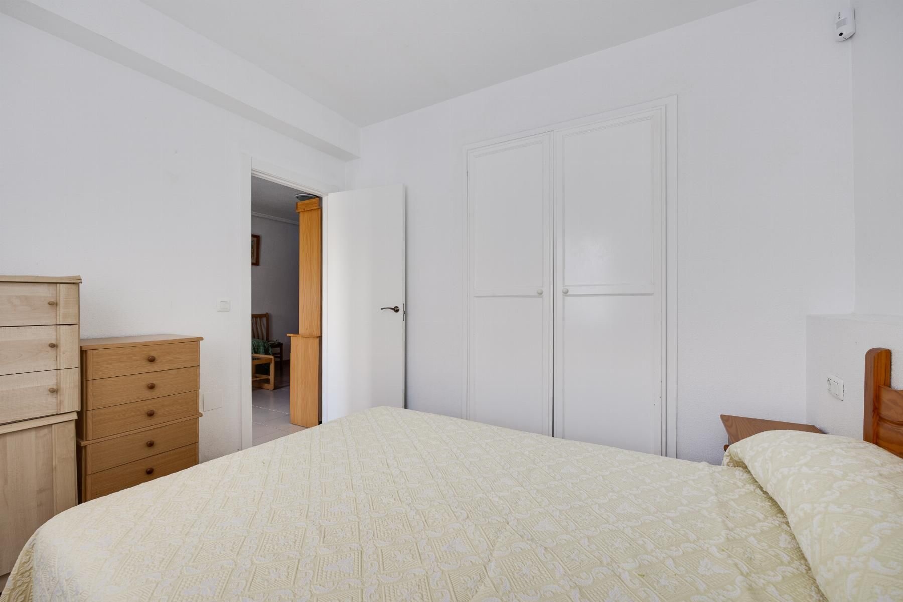 2-Bedroom Bungalow in El Acequión - Los Náufragos, Torrevieja - Image 21