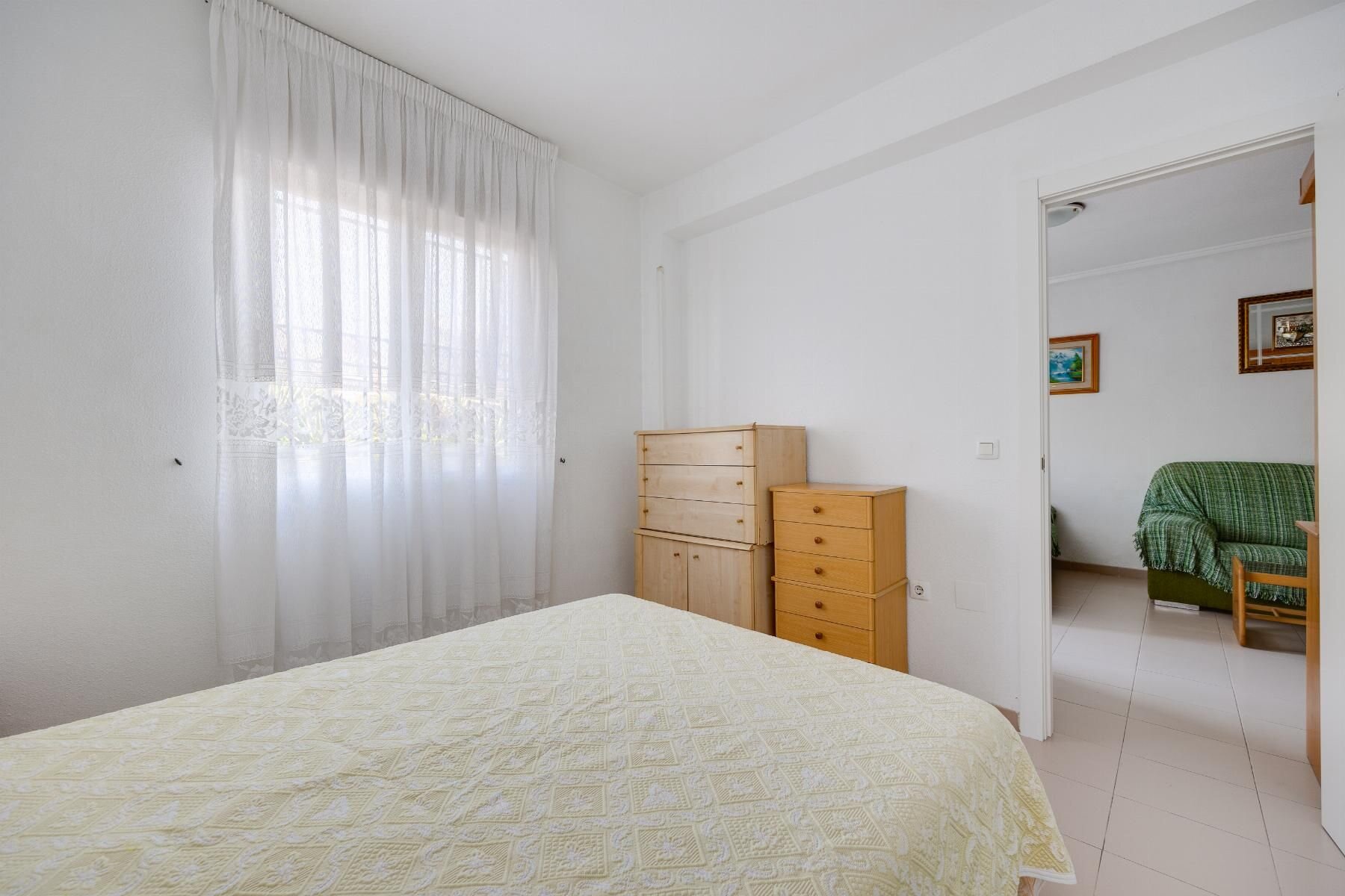 2-Bedroom Bungalow in El Acequión - Los Náufragos, Torrevieja - Image 22