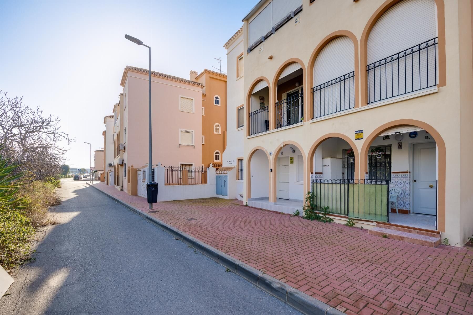 2-Bedroom Bungalow in El Acequión - Los Náufragos, Torrevieja - Image 26