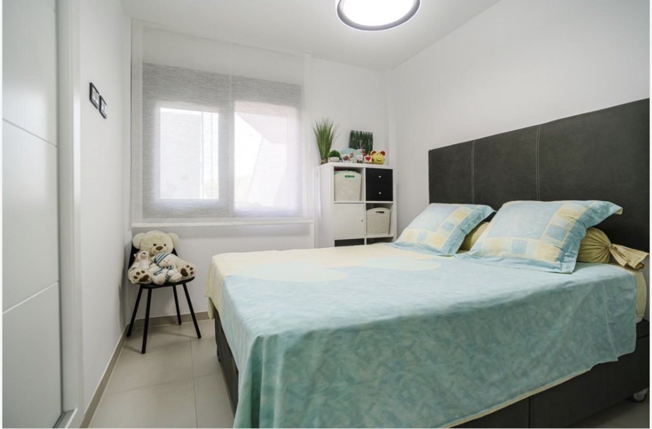 Appartement met 2 Slaapkamers in Lo Romero Golf, Pilar de la Horadada - Image 12
