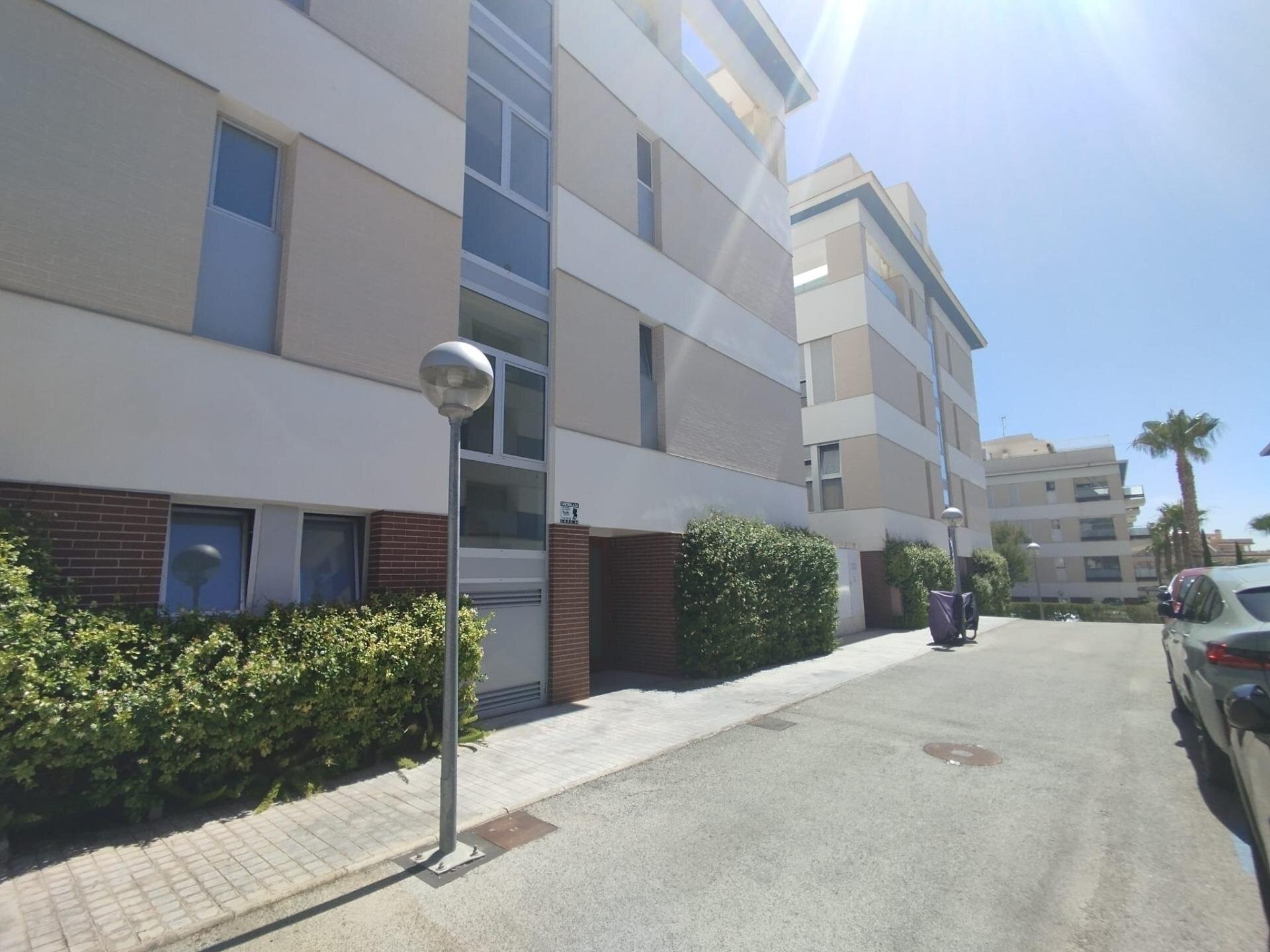 2-Bedroom Apartment in Los Dolses, Orihuela Costa - Image 25
