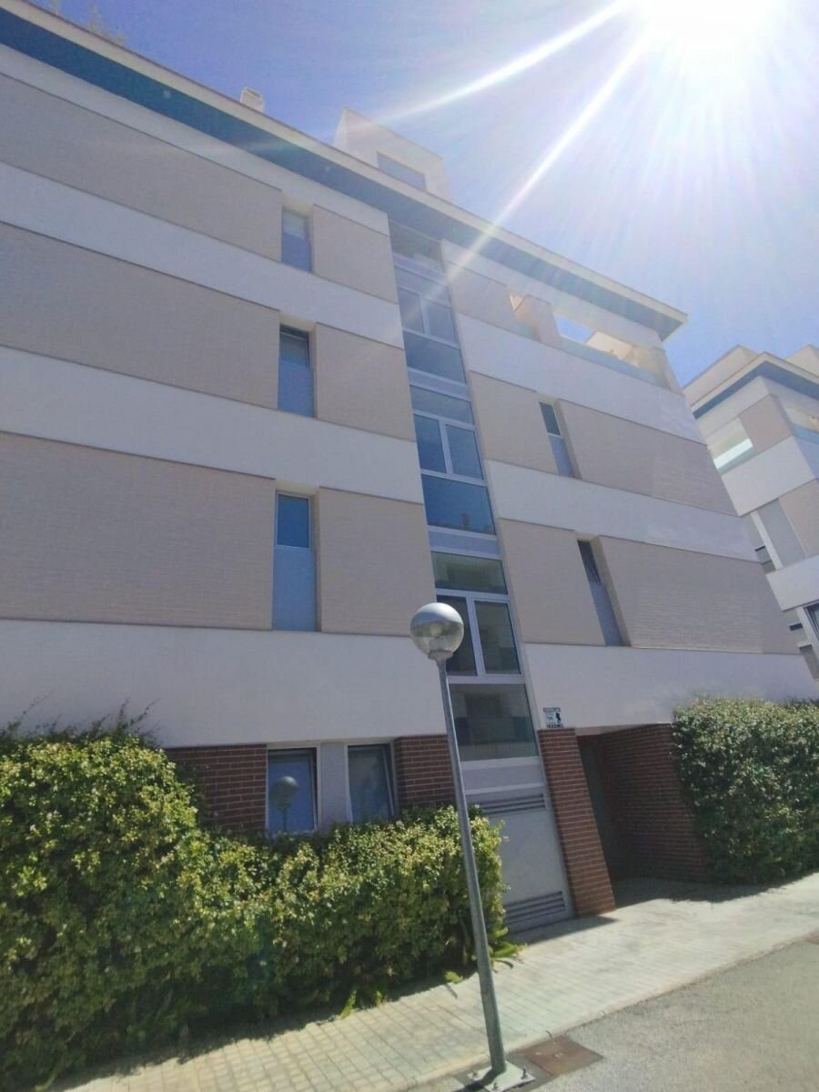 2-Bedroom Apartment in Los Dolses, Orihuela Costa - Image 36