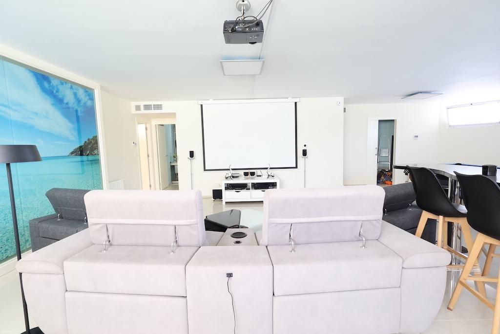 5-Bedroom Villa in Cuidad Quesada, Rojales - Image 23