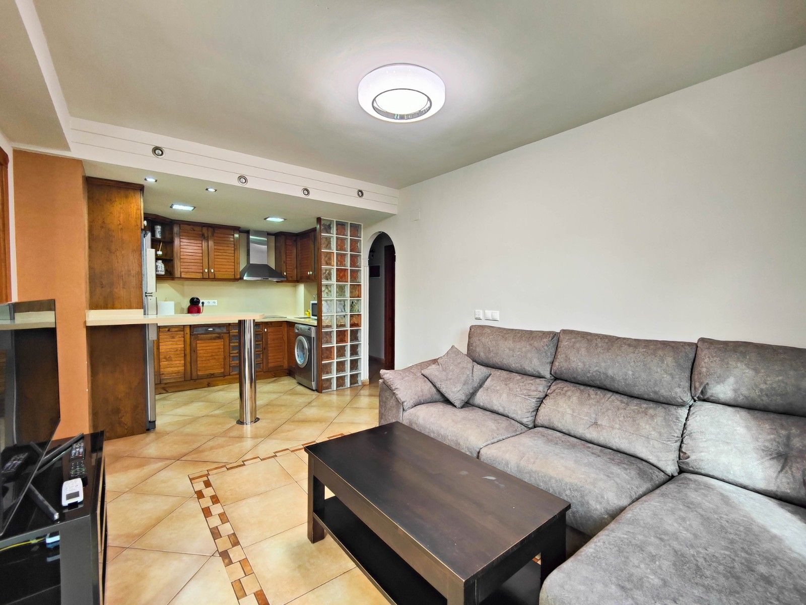 2-Bedroom Apartment in Torre la Mata, Torrevieja - Image 15