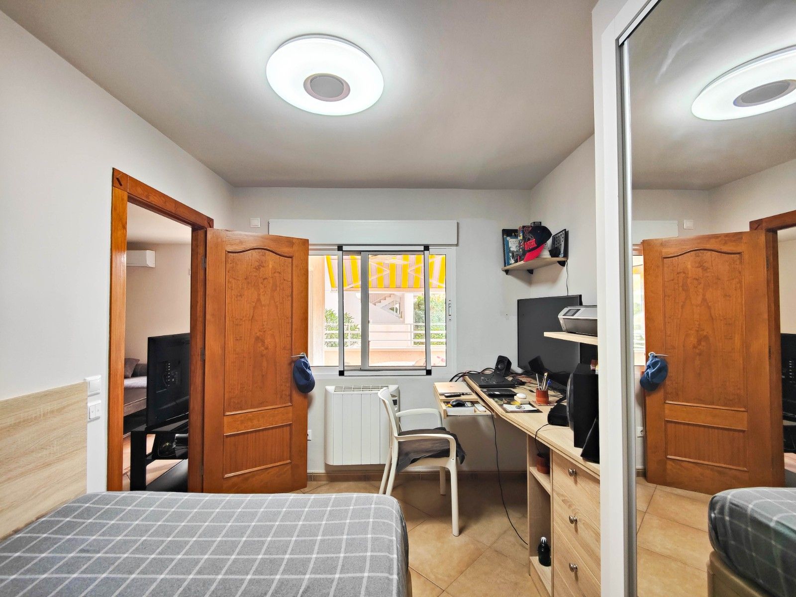 2-Bedroom Apartment in Torre la Mata, Torrevieja - Image 33