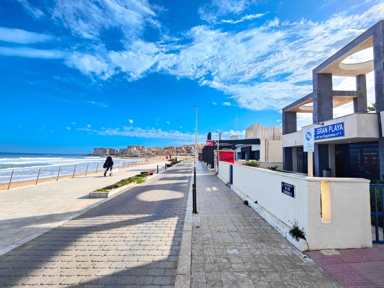 2-Bedroom Apartment in Torre la Mata, Torrevieja - Image 44