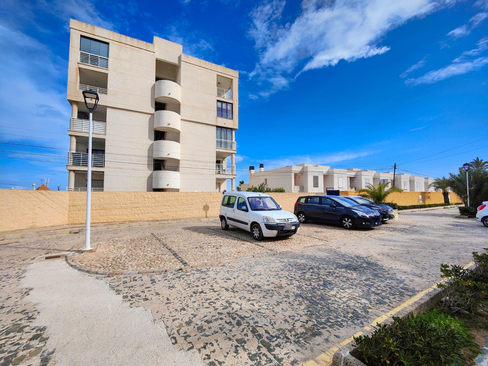 2-Bedroom Apartment in Torre la Mata, Torrevieja - Image 50