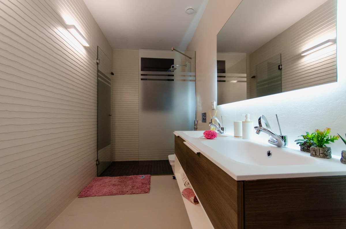 4-Bedroom Bungalow in Orihuela Costa | Sunny Casas - Cos... - Image 3