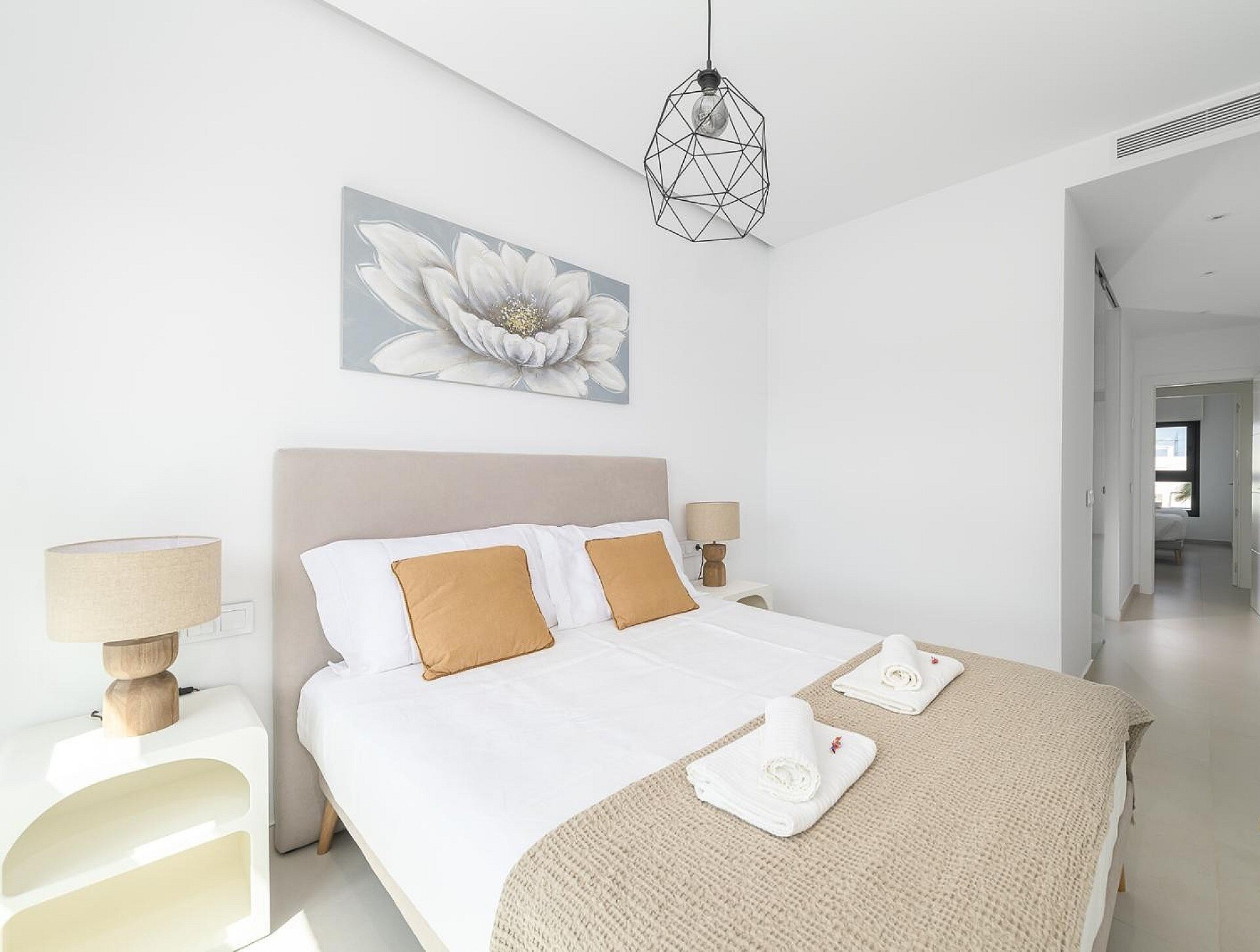 2-Bedroom Apartment in Pinar de Campoverde, Pilar de la Horadada - Image 11