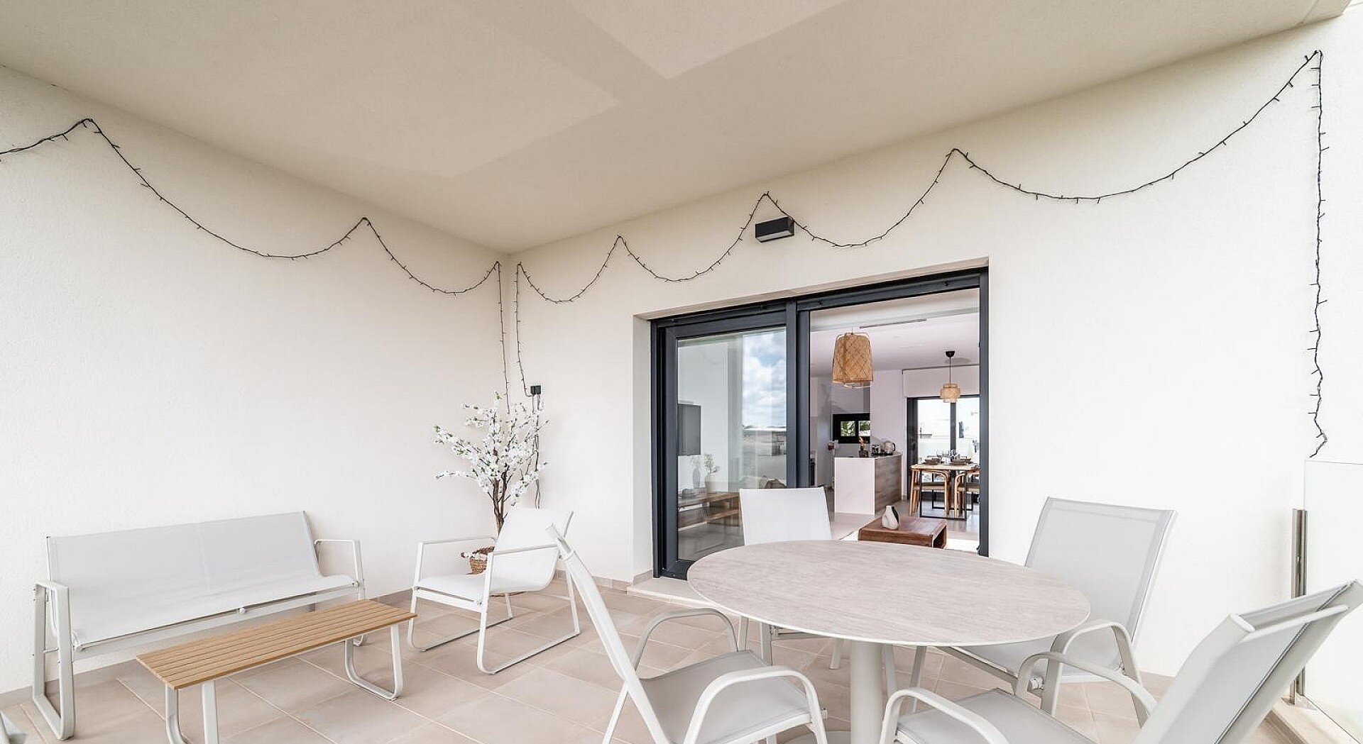 2-Bedroom Apartment in Pinar de Campoverde, Pilar de la Horadada - Image 15