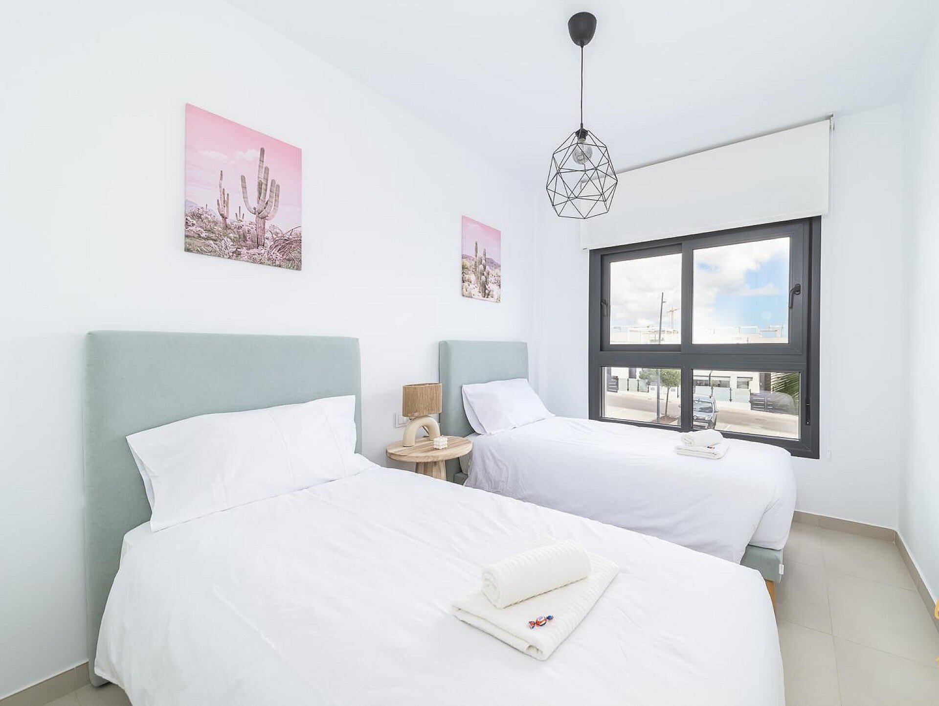 2-Bedroom Apartment in Pinar de Campoverde, Pilar de la Horadada - Image 9