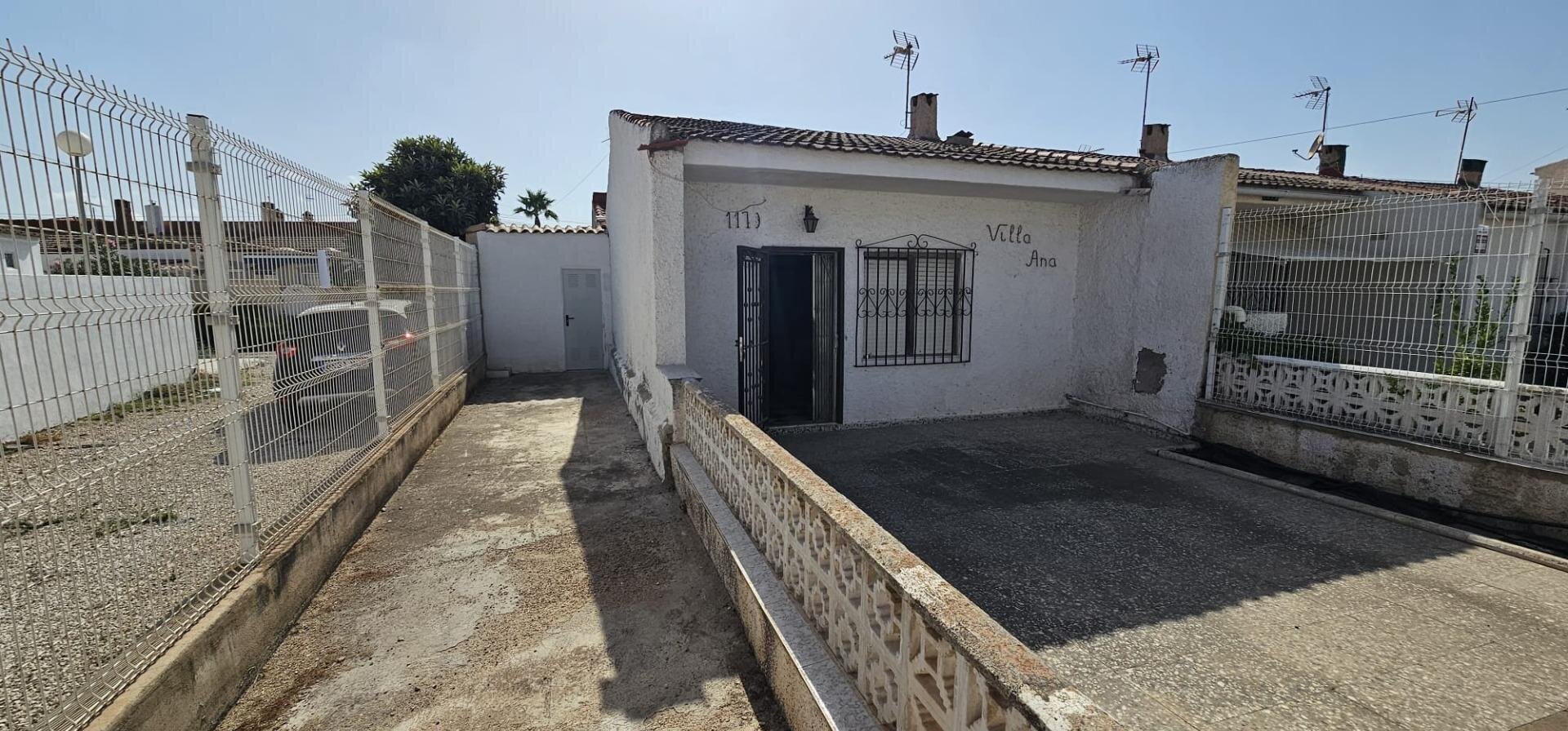 2-Bedroom House in Torreta Florida, Torrevieja - Image 12