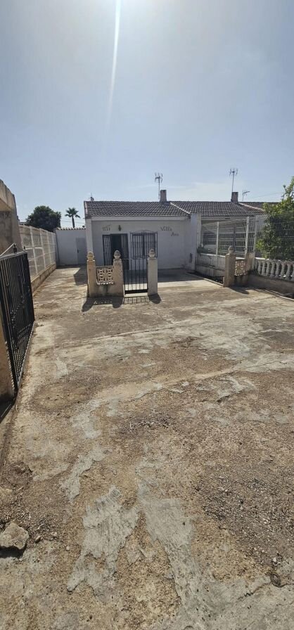 2-Bedroom House in Torreta Florida, Torrevieja - Image 18