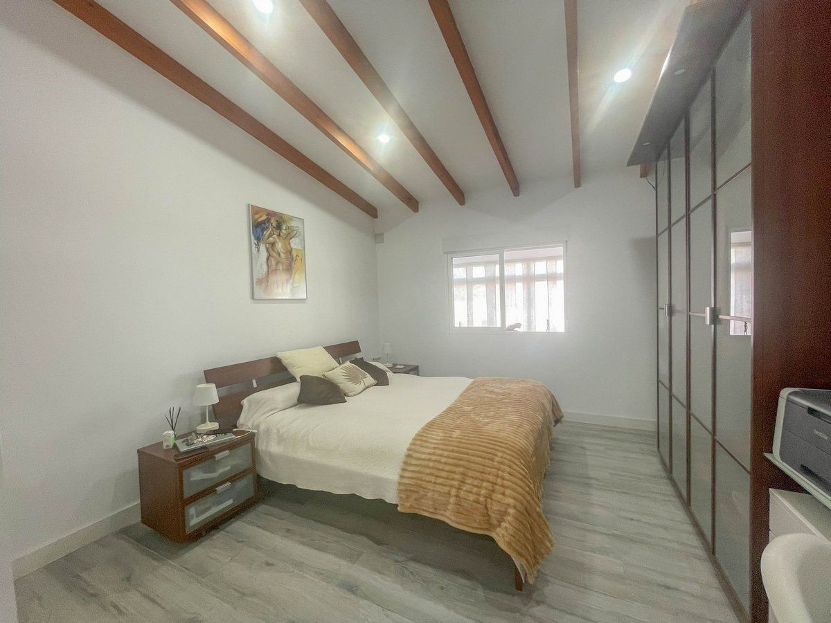 3-Bedroom Detached House in  Calpe | Sunny Casas - Costa ... - Image 16