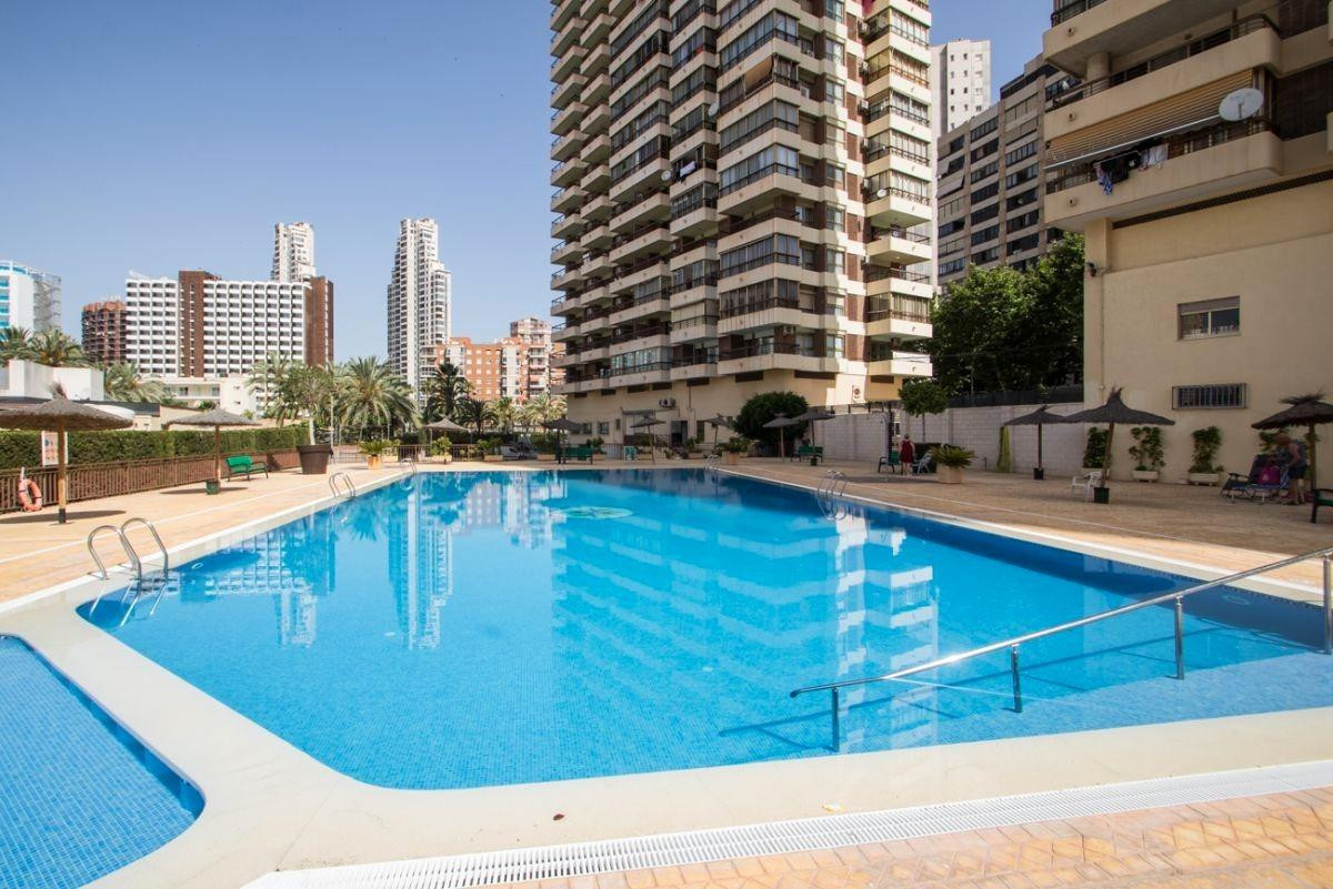 1-Bedroom Middle Floor Apartment in  Benidorm | Sunny Cas... - Image 2