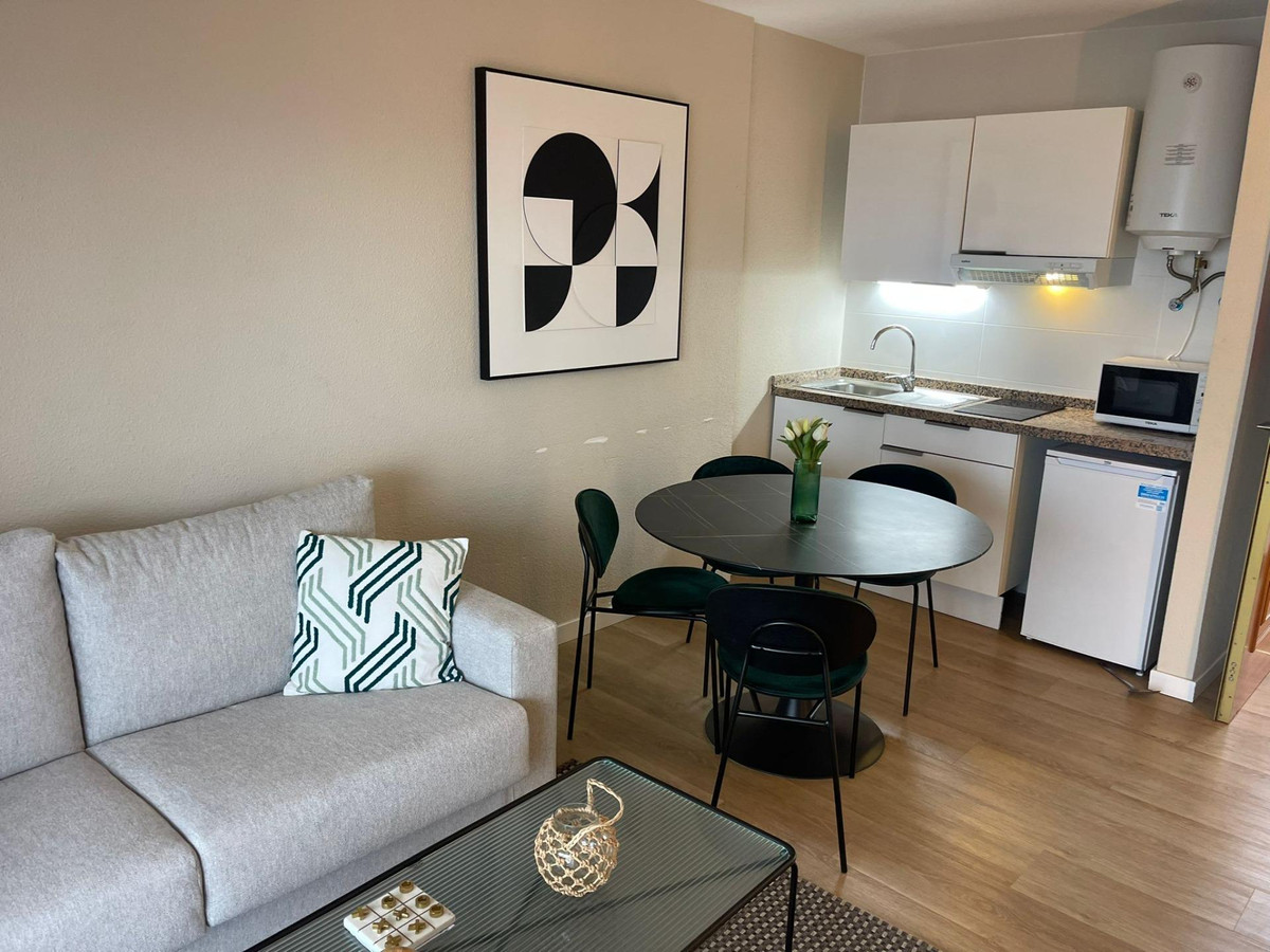 1-Bedroom Middle Floor Apartment in  Benidorm | Sunny Cas... - Image 3