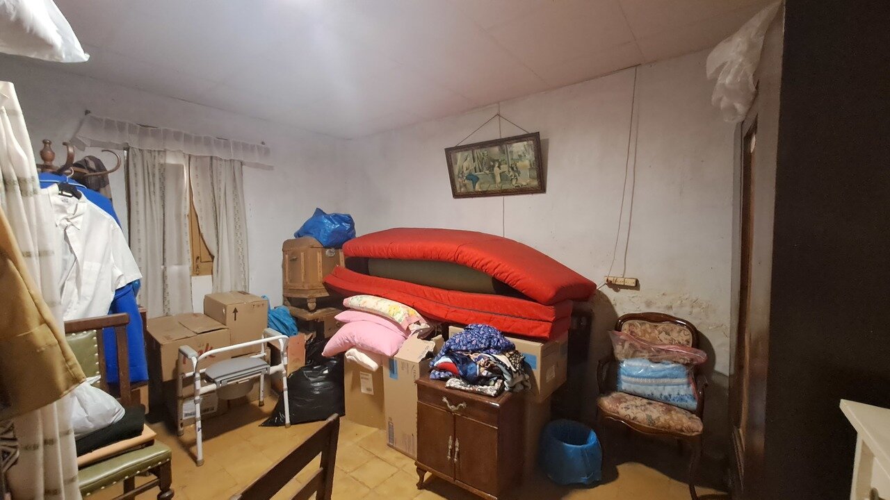 3-Bedroom Villa in Los Montesinos - Image 11