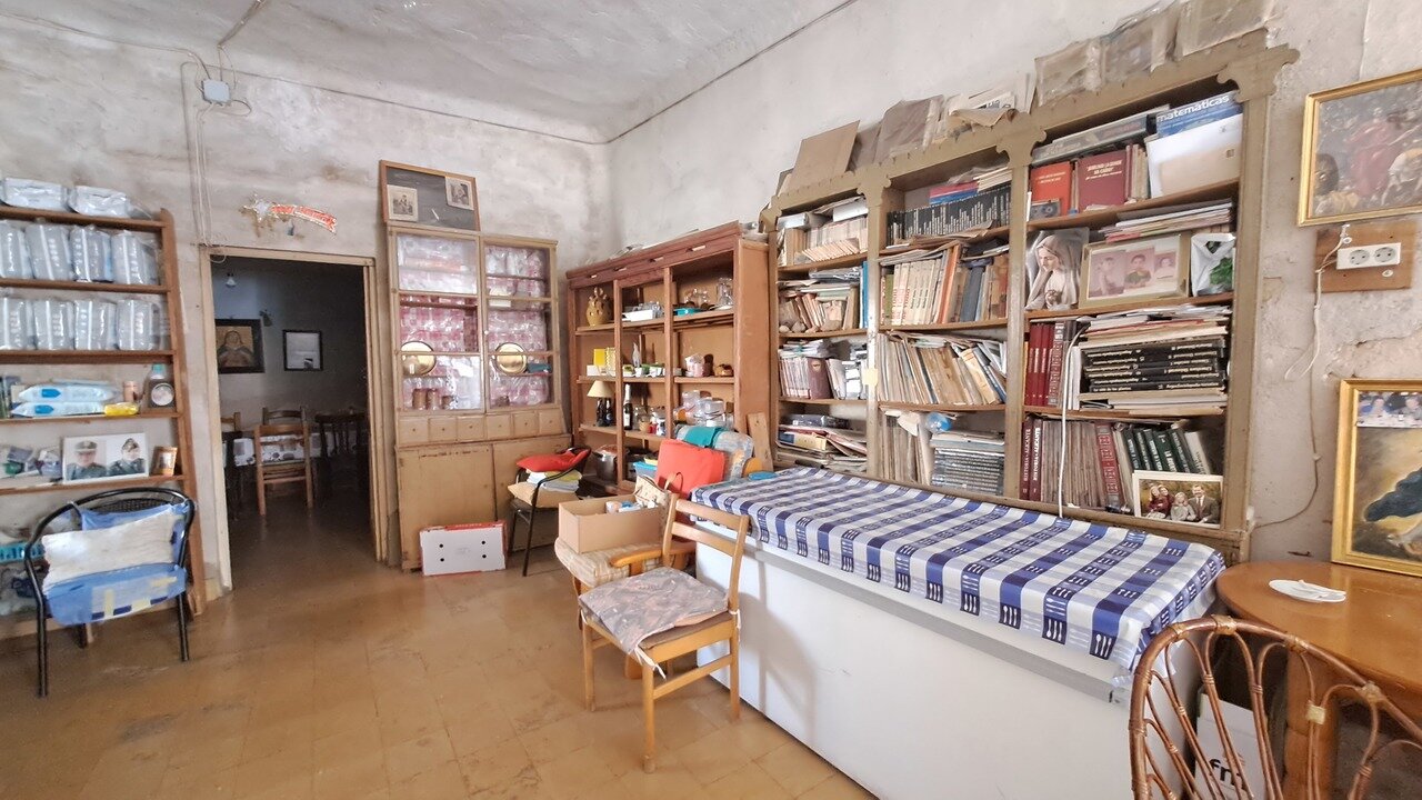 3-Bedroom Villa in Los Montesinos - Image 3