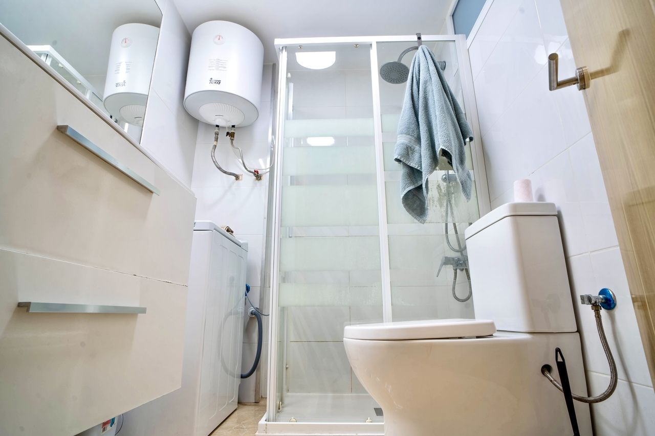 1-Bedroom Apartment in Guardamar del Segura - Image 10