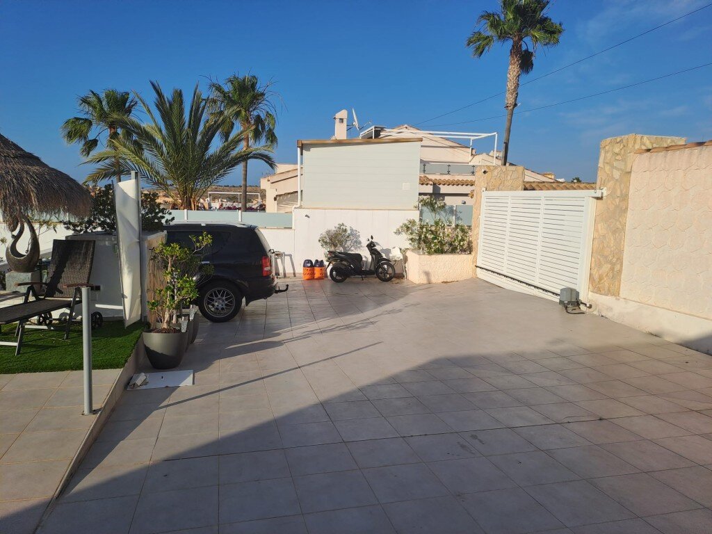 Villa met 6 Slaapkamers in La Marquesa, Rojales - Image 14