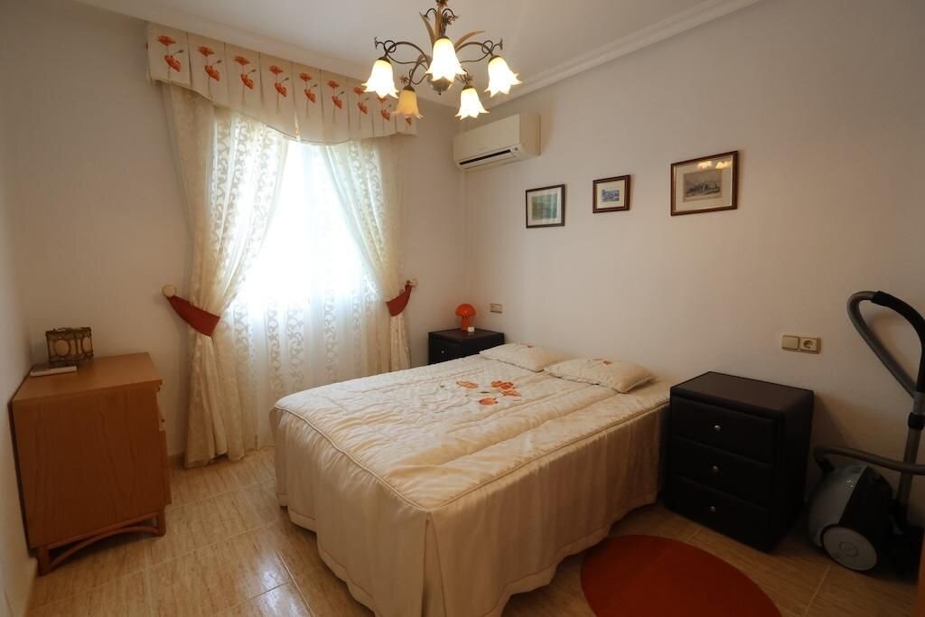 3-Bedroom Villa in Las Filipinas, Orihuela Costa - Image 10