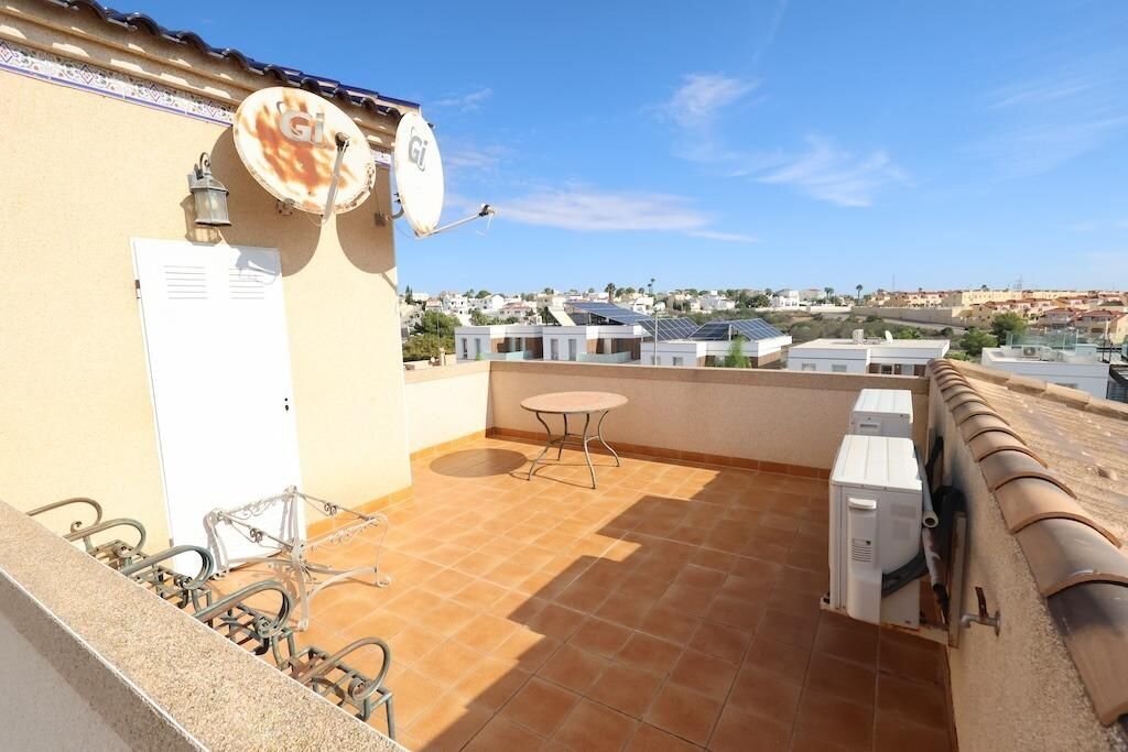 3-Bedroom Villa in Las Filipinas, Orihuela Costa - Image 15