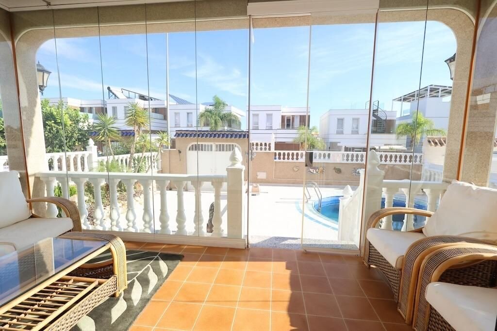 3-Bedroom Villa in Las Filipinas, Orihuela Costa - Image 2