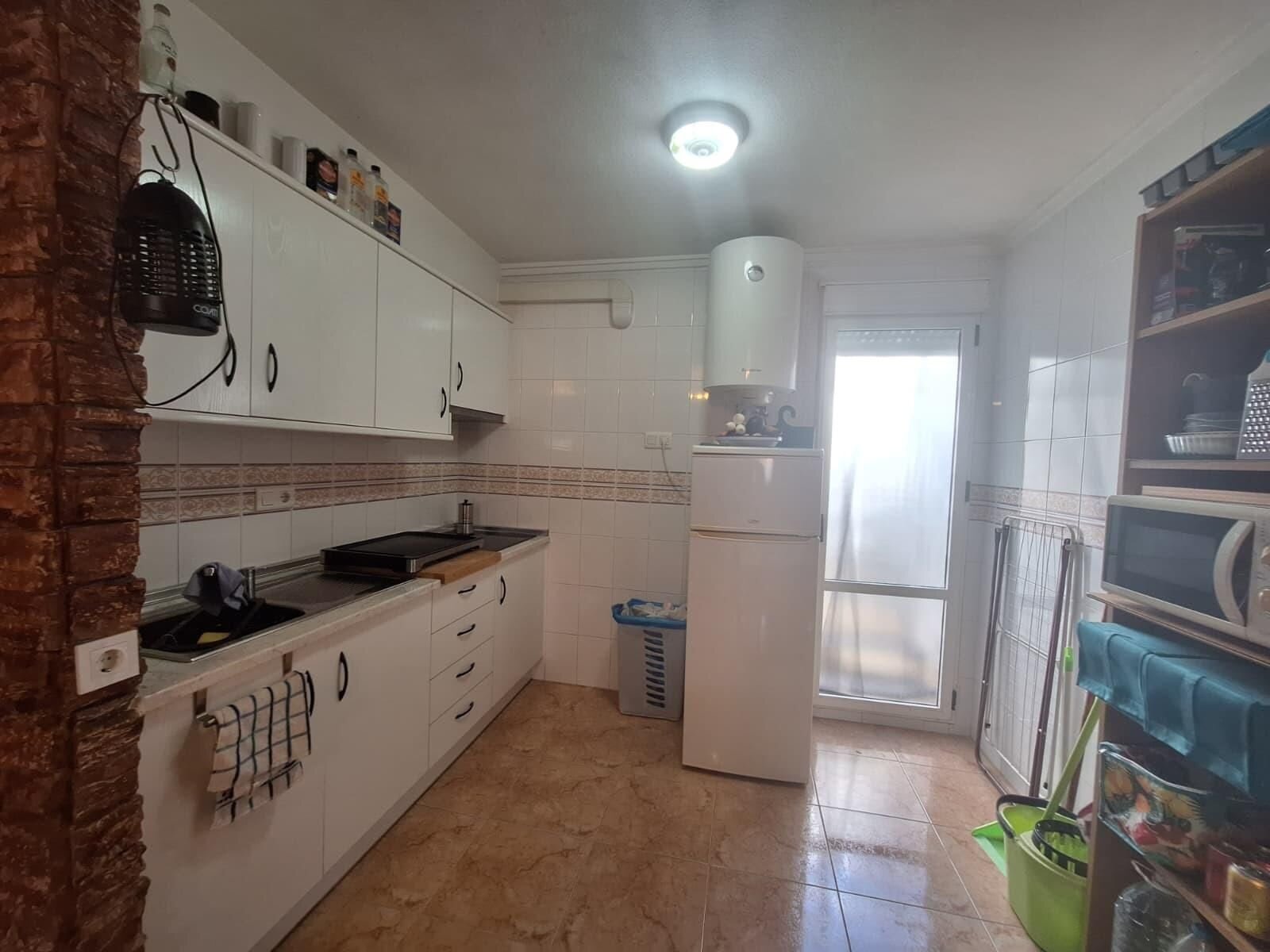 2-Bedroom Bungalow in El Limonar, Torrevieja - Image 9