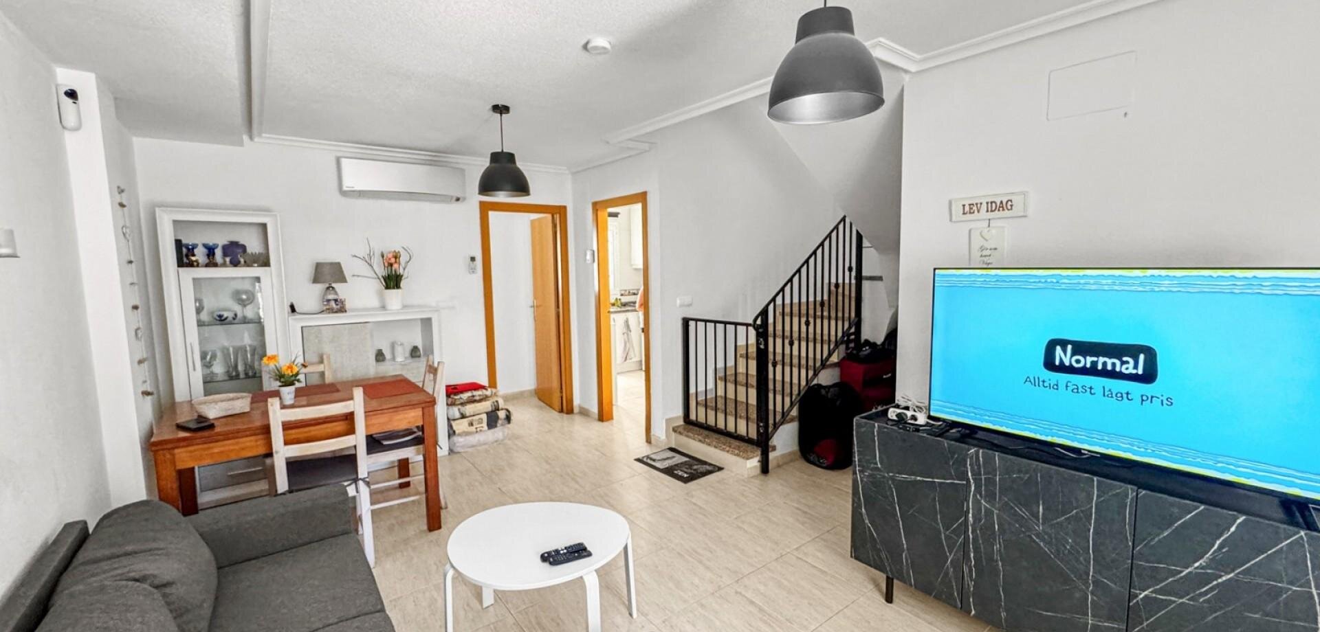 3-Bedroom House in Torreblanca, Torrevieja - Image 30