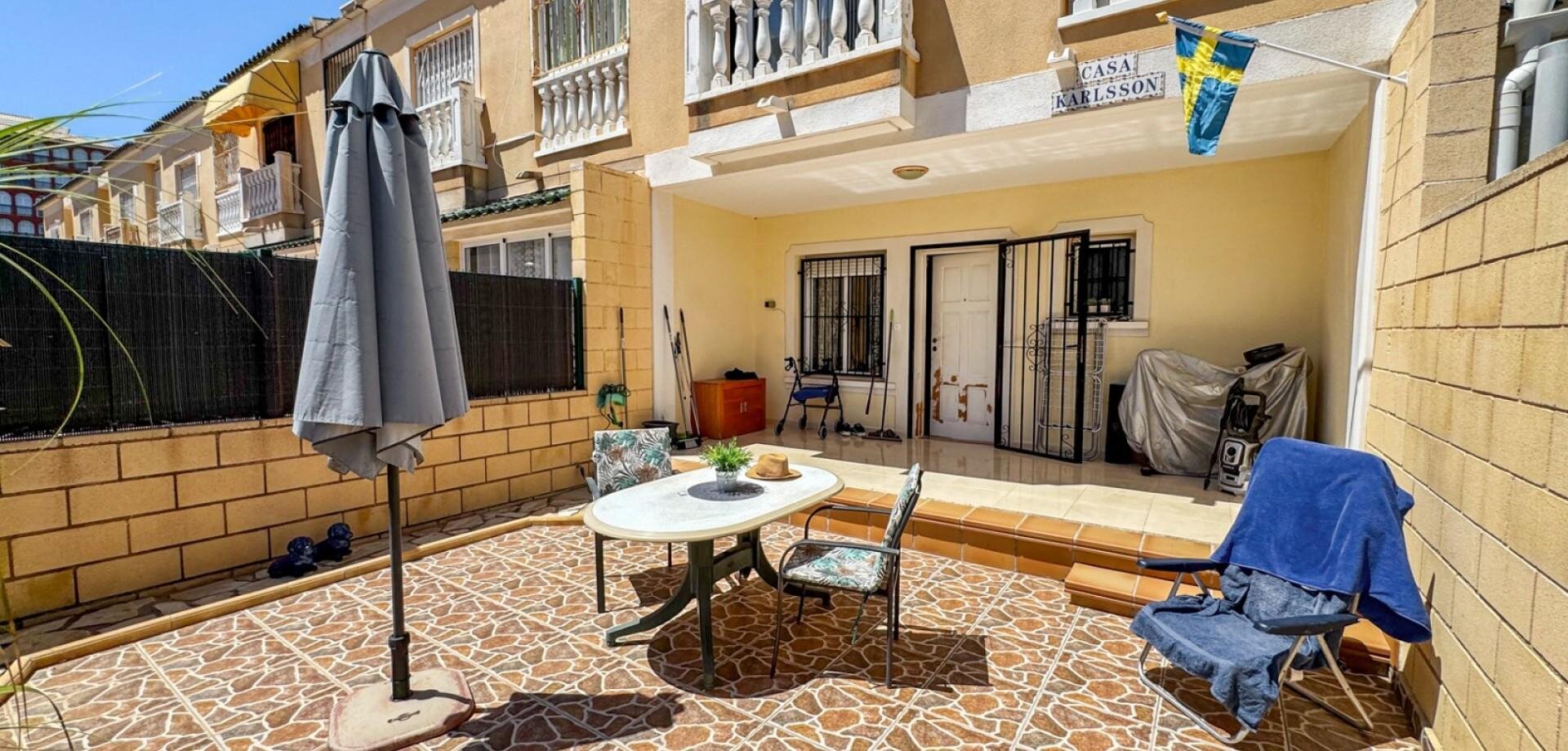 3-Bedroom House in Torreblanca, Torrevieja - Image 9