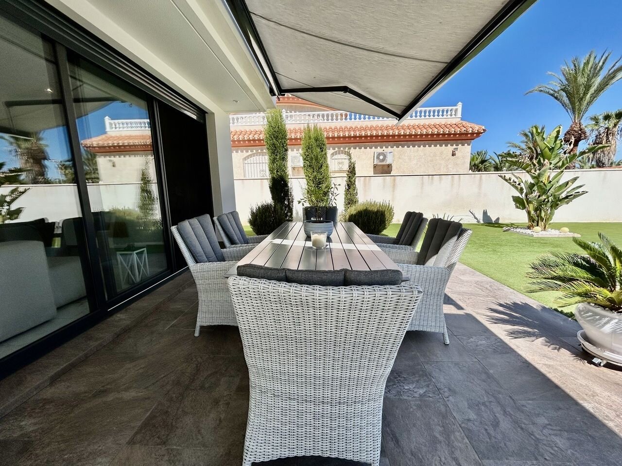 3-Bedroom Villa in Los Urrutias - Image 36