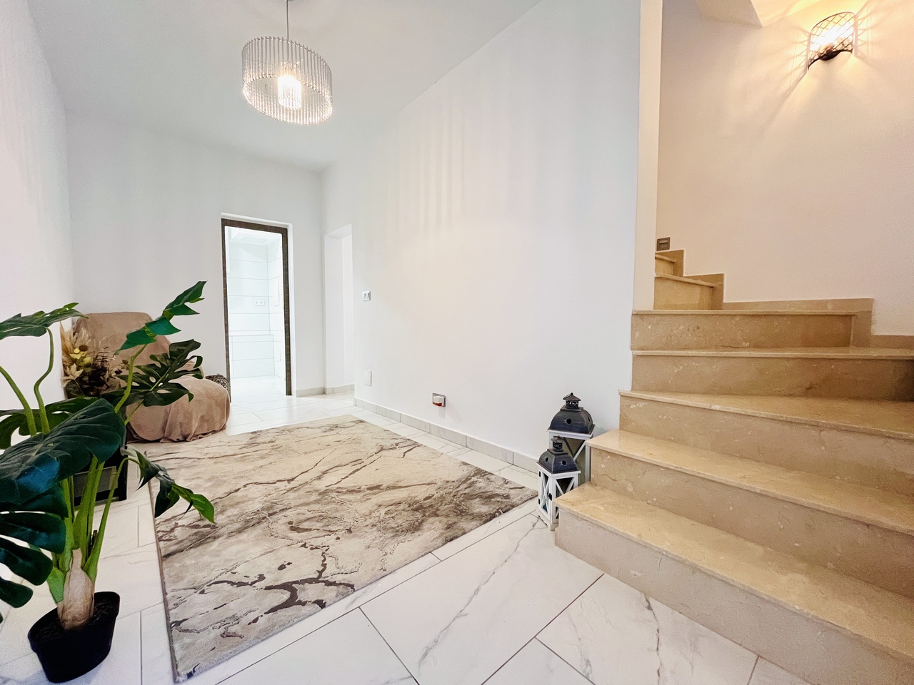 5-Bedroom Villa in San Miguel de Salinas - Image 23