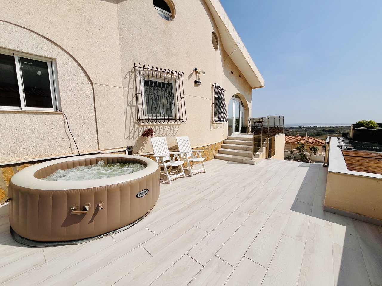 5-Bedroom Villa in San Miguel de Salinas - Image 5