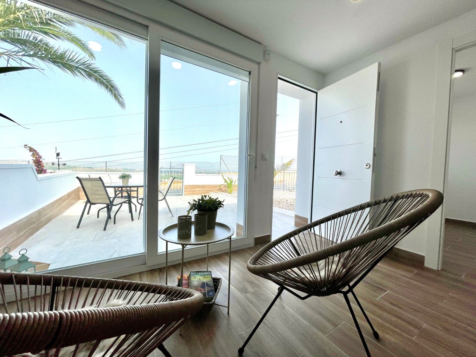 3-Bedroom Bungalow in Almoradi - Image 1