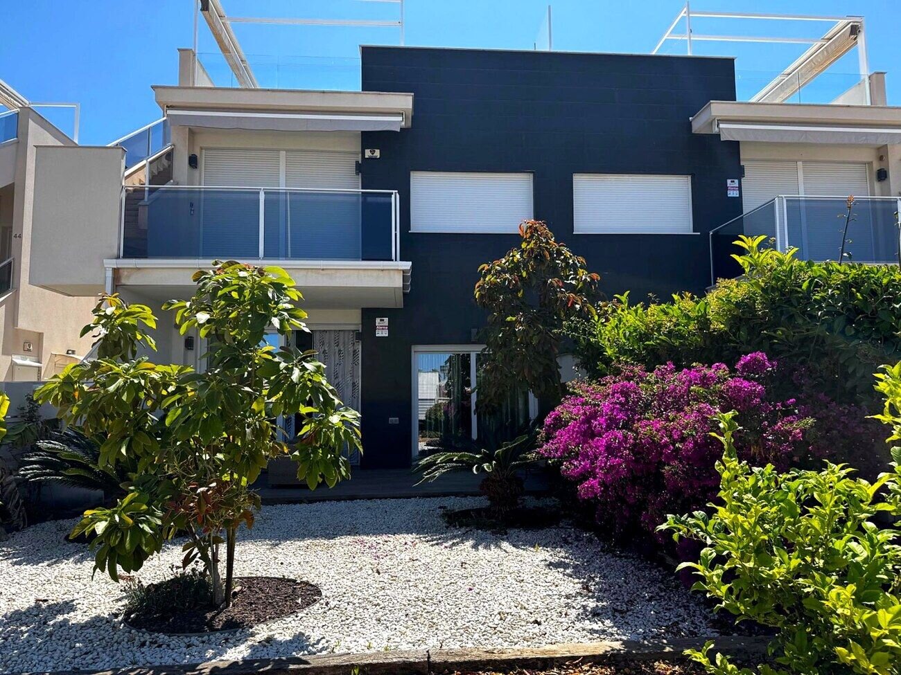 3-Bedroom Apartment in Torrevieja, Torrevieja - Image 1