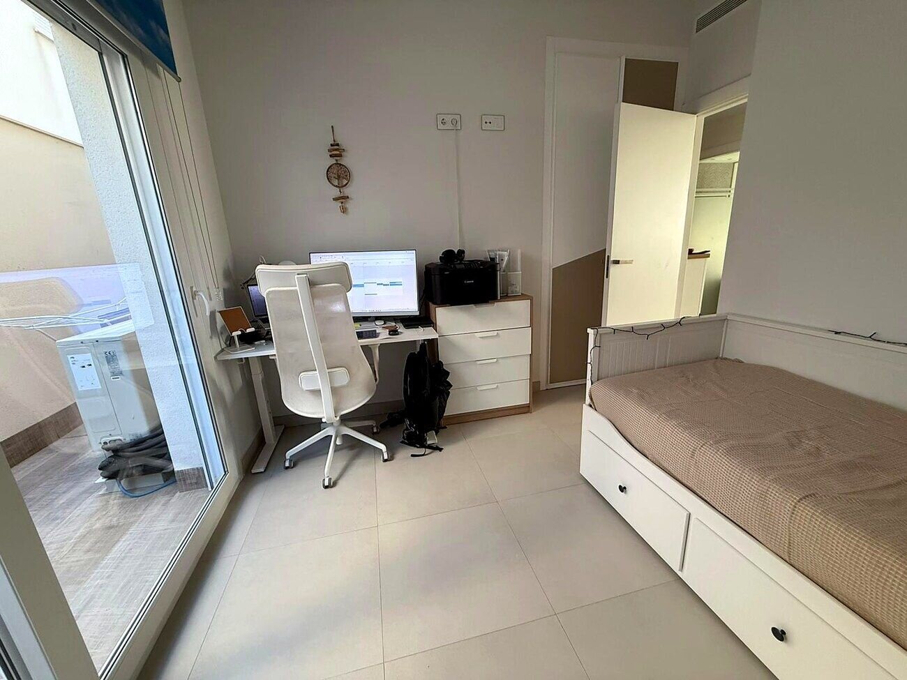 3-Bedroom Apartment in Torrevieja, Torrevieja - Image 16