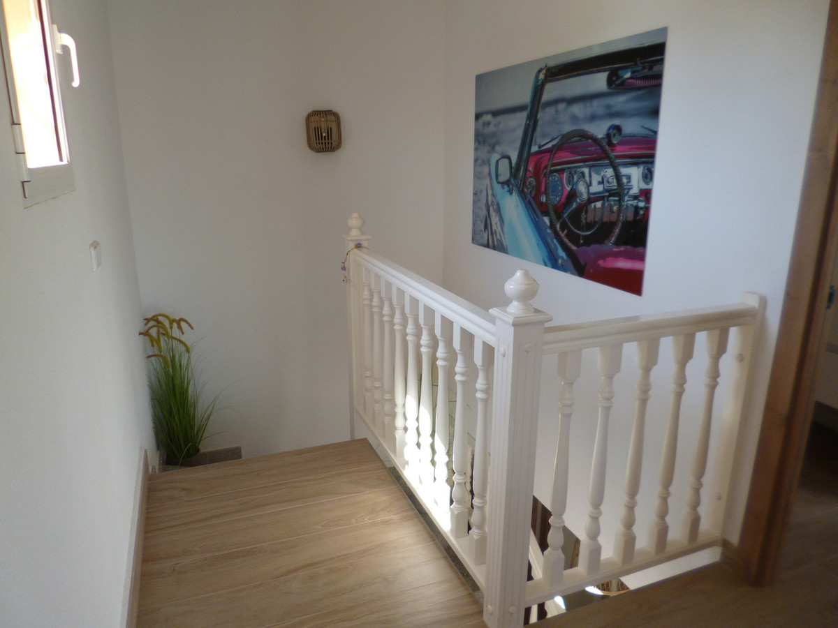 Chalet independiente de 4 Dormitorios en, Pilar de la Hor... - Image 14