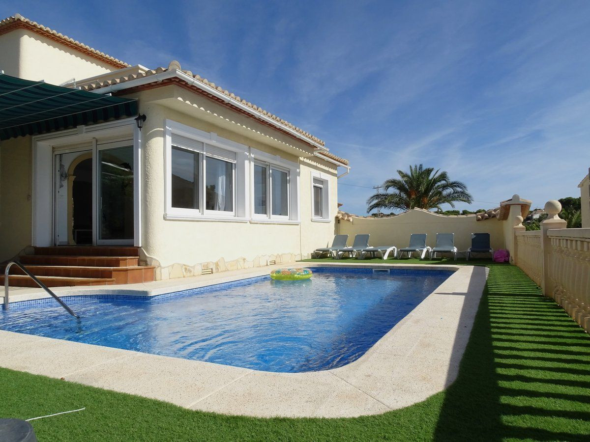 3-Bedroom Detached House in  Calpe | Sunny Casas - Costa ... - Image 2