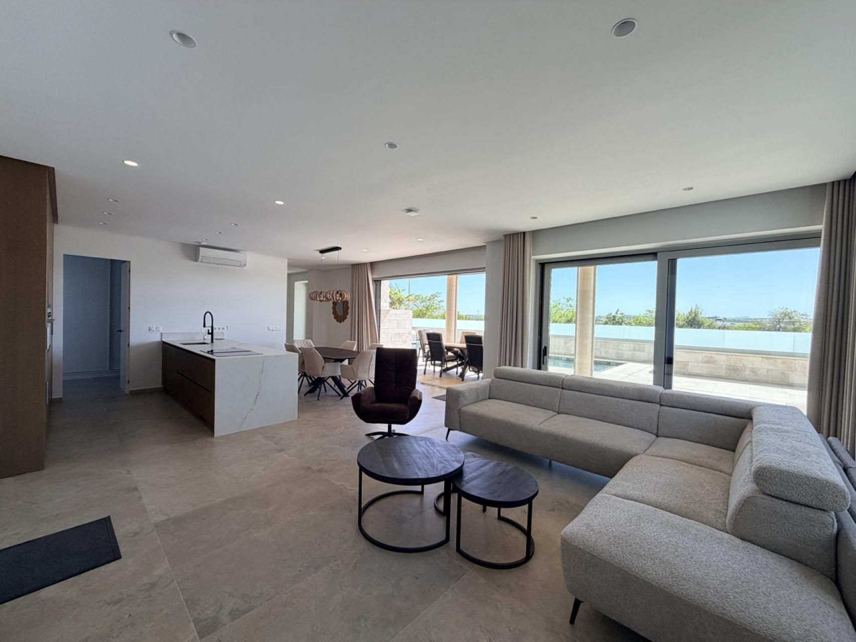 5-Bedroom Villa in Pueblo 4, Benijofar - Image 22