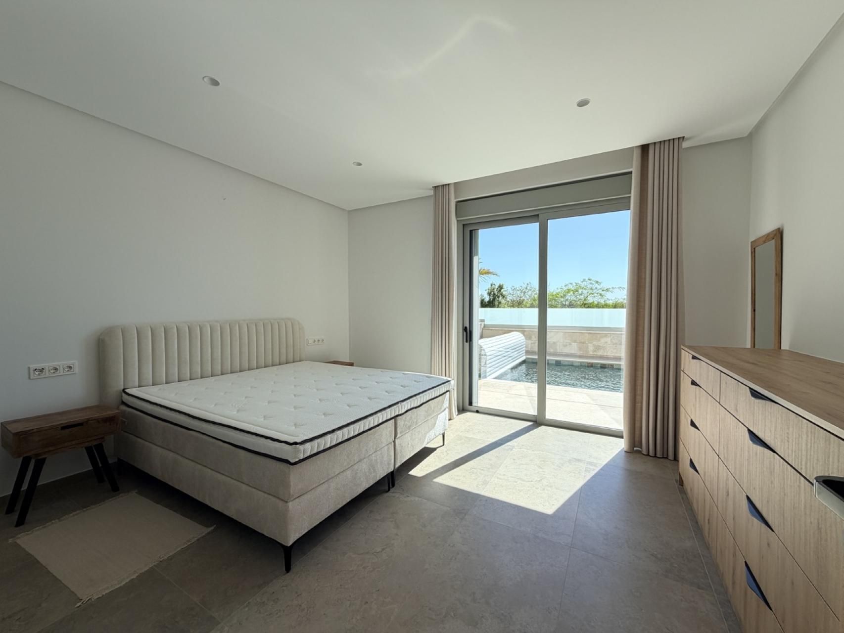 5-Bedroom Villa in Pueblo 4, Benijofar - Image 34