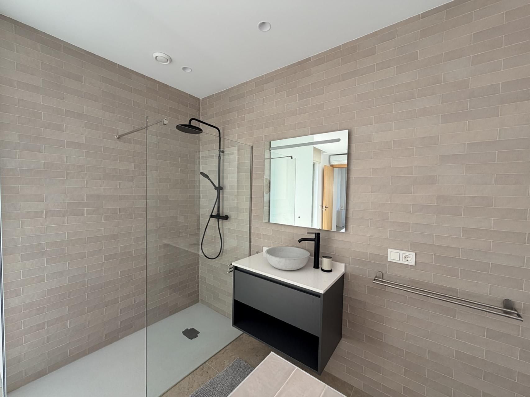 5-Bedroom Villa in Pueblo 4, Benijofar - Image 50