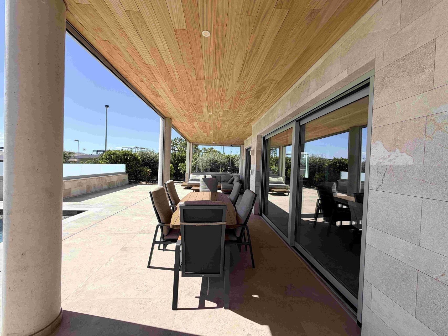 5-Bedroom Villa in Pueblo 4, Benijofar - Image 8