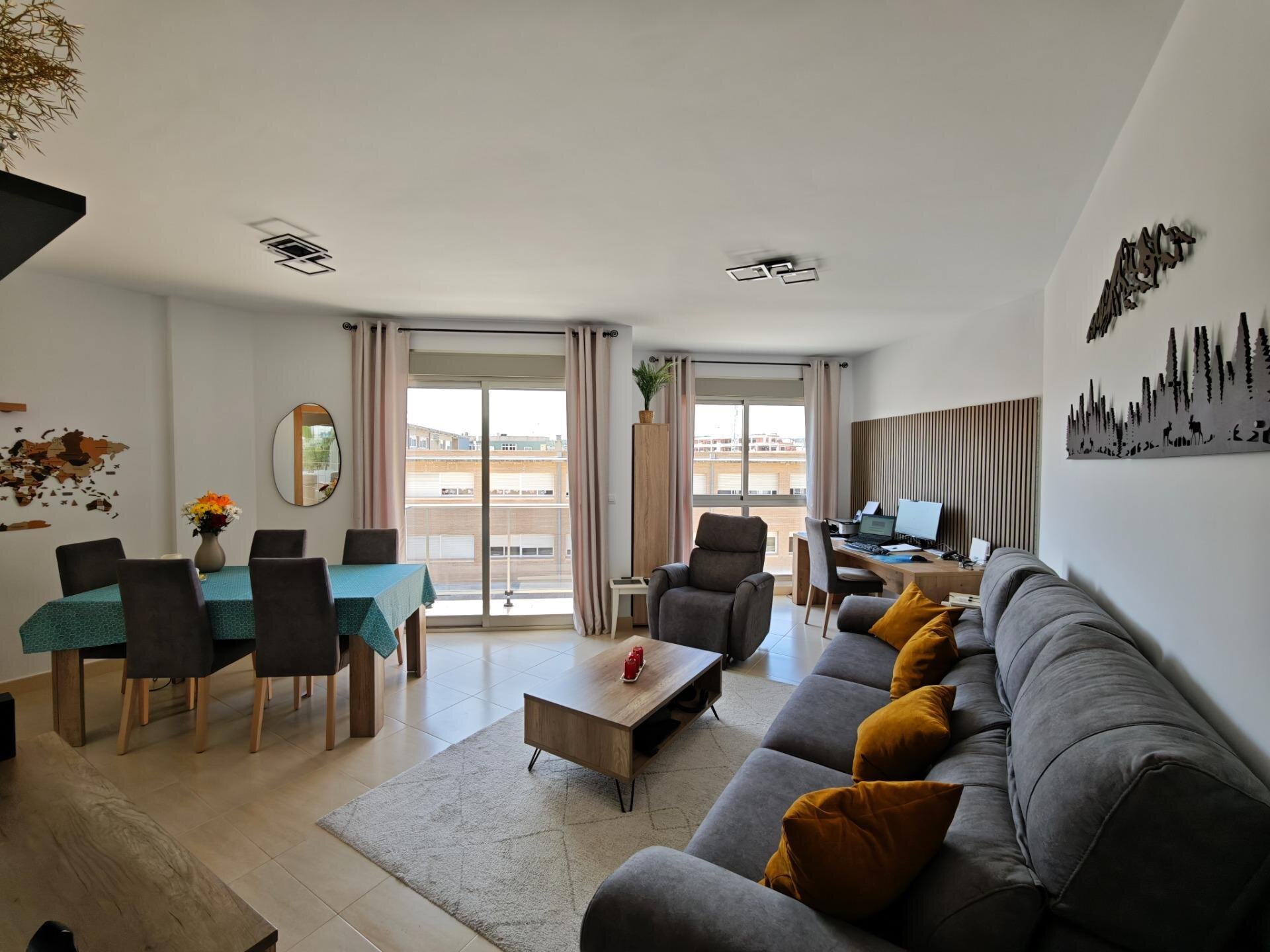 2-Bedroom Apartment in Pueblo 9, San Miguel de Salinas - Image 1